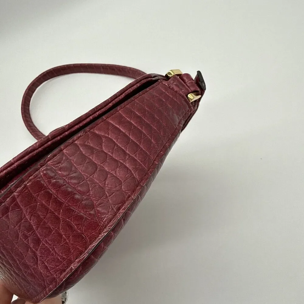 Vtg Y2K Mondani Faux Leather Embossed Shoulder Bag Burgundy